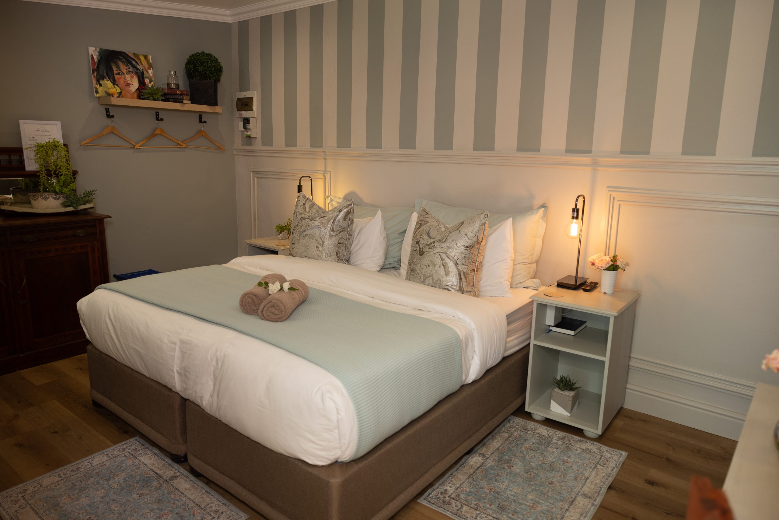 Adderley Guest House - Room Ezel Stal 3 Bed